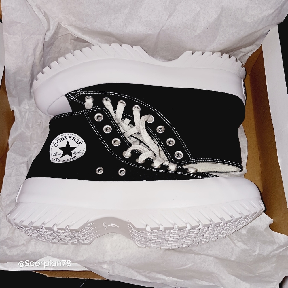 Converse CTAS Lugged 2.0 Hi Platform Shoes Size 8 Men/10 Women - Picture 7 of 12